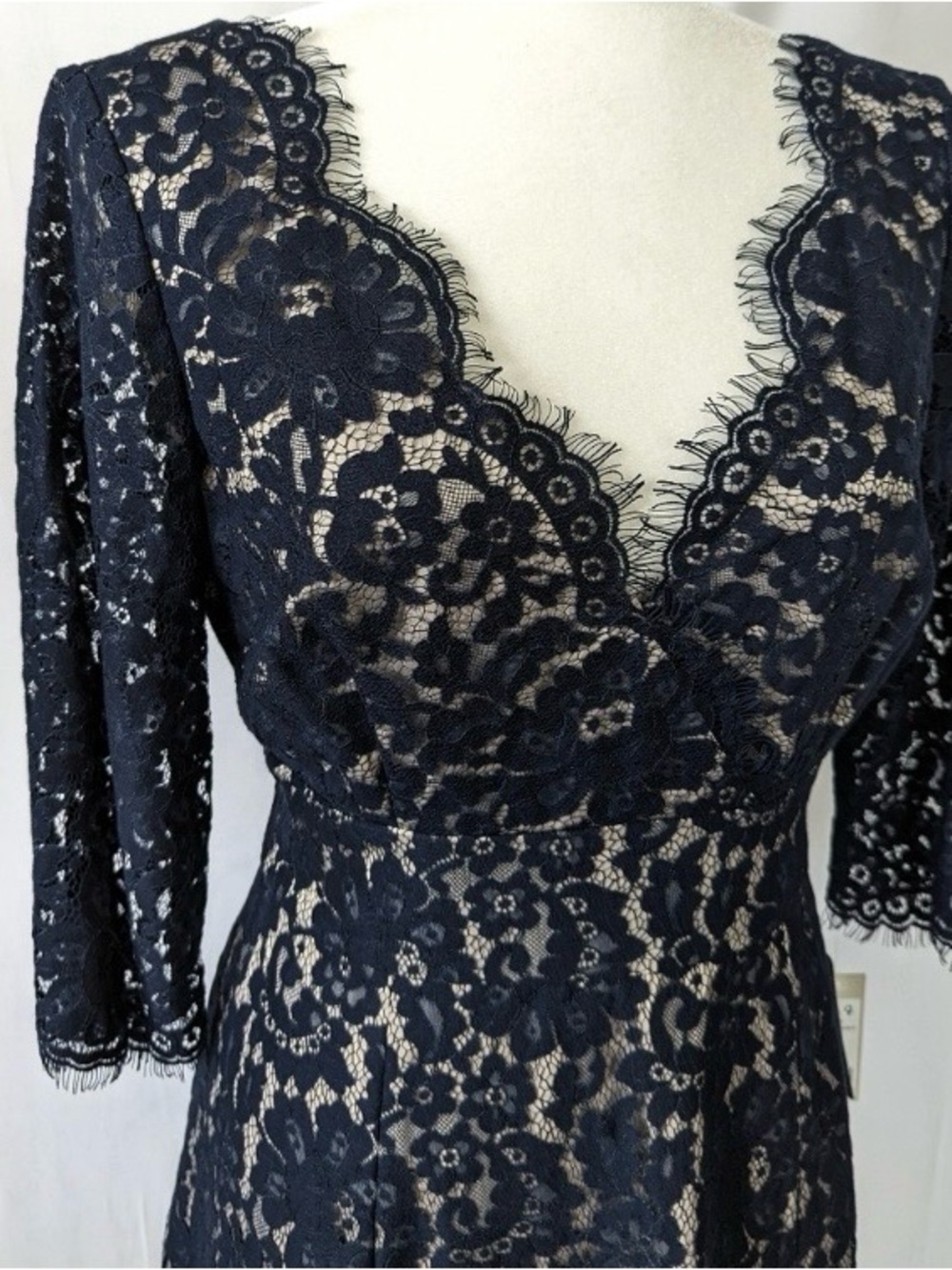Beautiful Eliza J Summer Wedding Guest Lace Dress in Deep French Blue. SZ 10